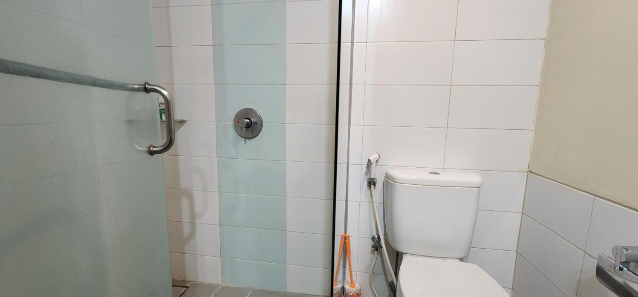 Apartemen Solo Paragon By Cariapartemen-Id Bonorejo Esterno foto