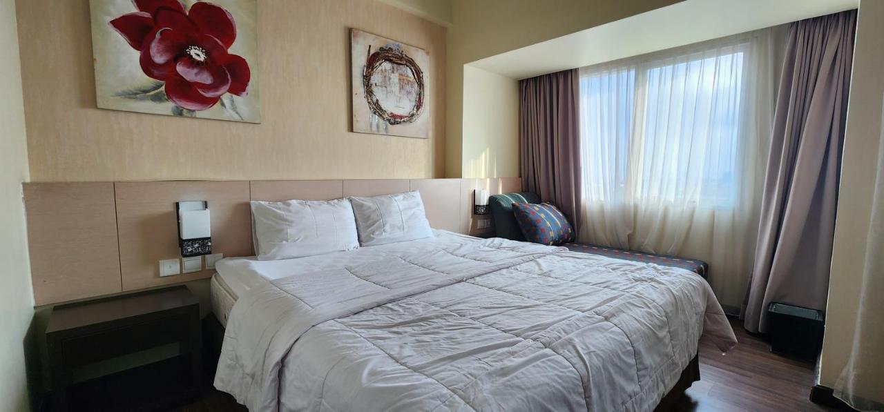 Apartemen Solo Paragon By Cariapartemen-Id Bonorejo Esterno foto