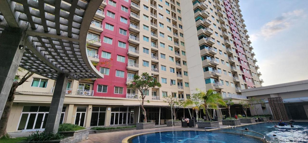Apartemen Solo Paragon By Cariapartemen-Id Bonorejo Esterno foto